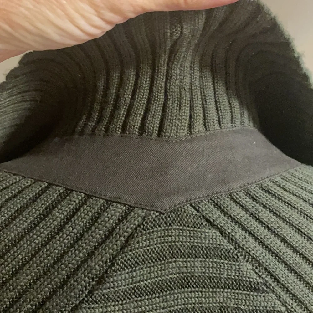 São Paulo green wool cardigan sweater with cascade rabbit fur open front Large